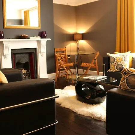 Hanway Place